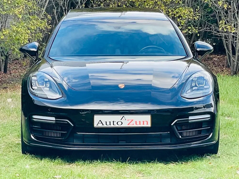 Porsche Panamera Sport Turismo 2.9 4 E-Hybrid Platinum Edit uit 2023, foto 2
