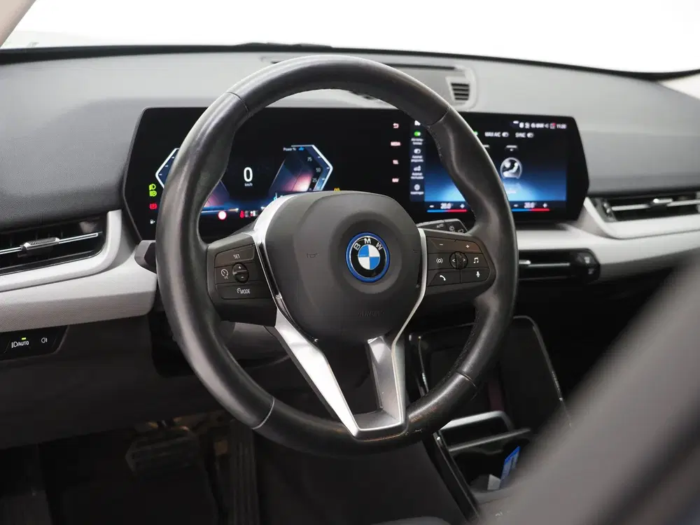 BMW X1 xDrive25e Individual uit 2023, foto 14