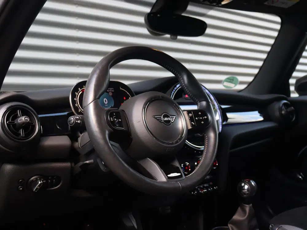 Mini John Cooper Works Cooper uit 2021, foto 12