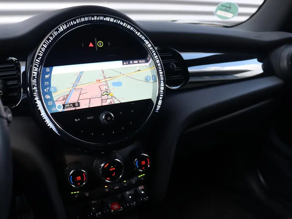 Mini John Cooper Works Cooper uit 2021, foto 13