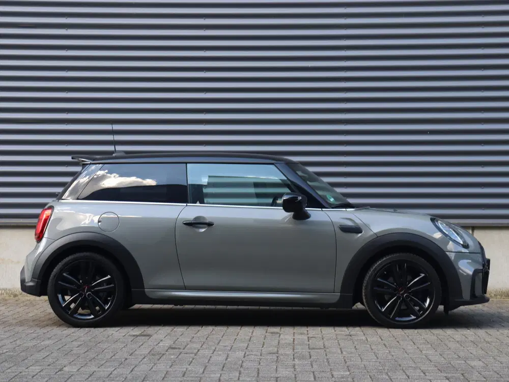 Mini John Cooper Works Cooper uit 2021, foto 5