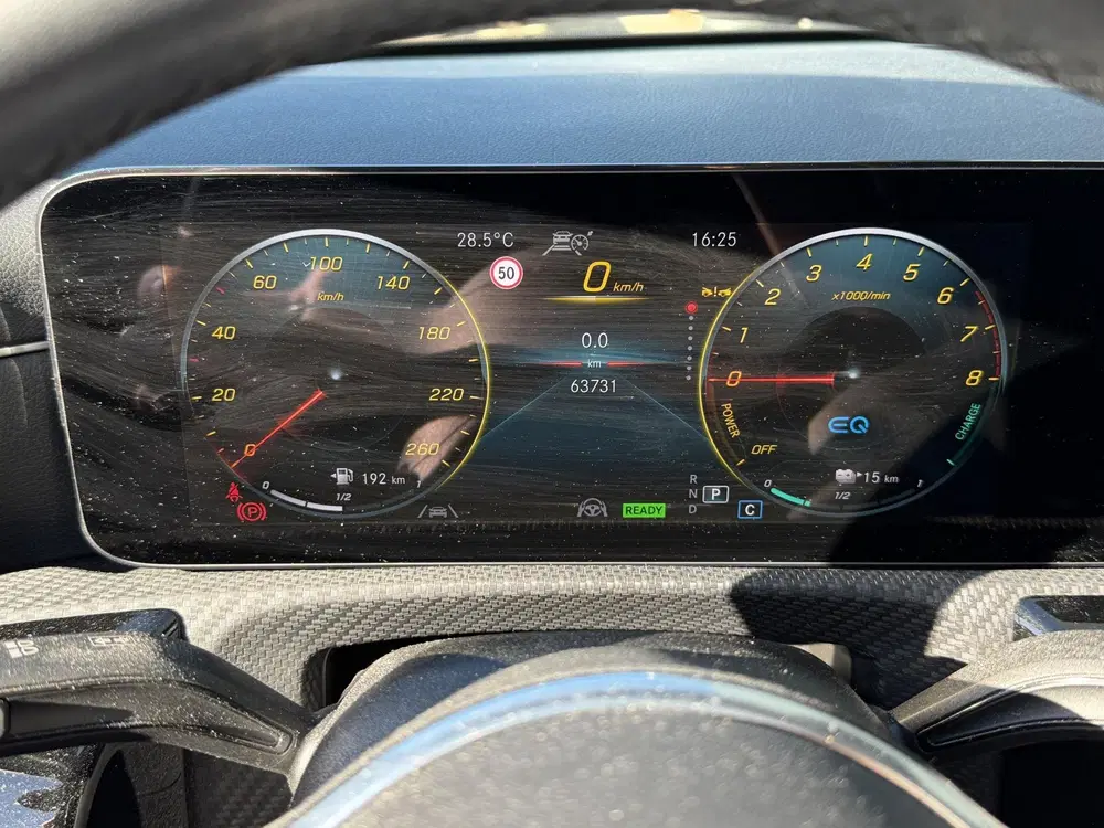 Mercedes-Benz A-Klasse 250 e Business Line 17" uit 2023, foto 6