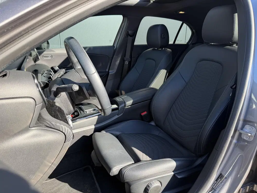Mercedes-Benz A-Klasse 250 e Business Line 17" uit 2023, foto 7