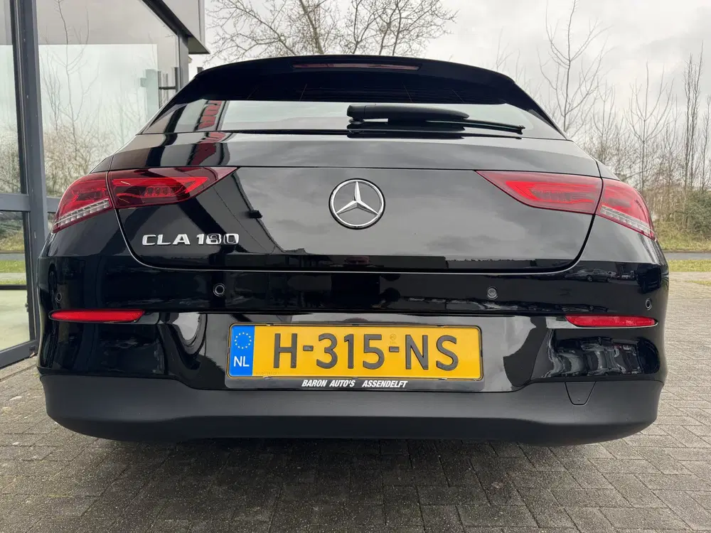 Mercedes-Benz CLA 180 Business Solutio uit 2020, foto 4