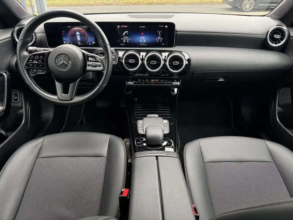Mercedes-Benz CLA 180 Business Solutio uit 2020, foto 8