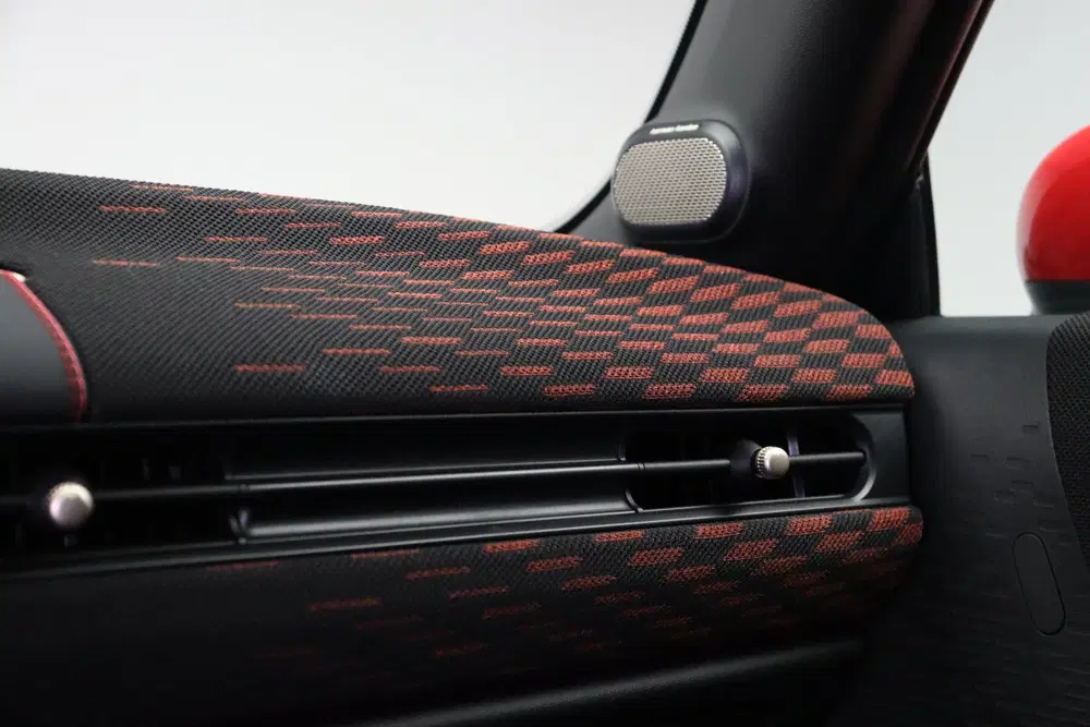 Mini Hatchback John Cooper Works Automaat uit 2026, foto 14