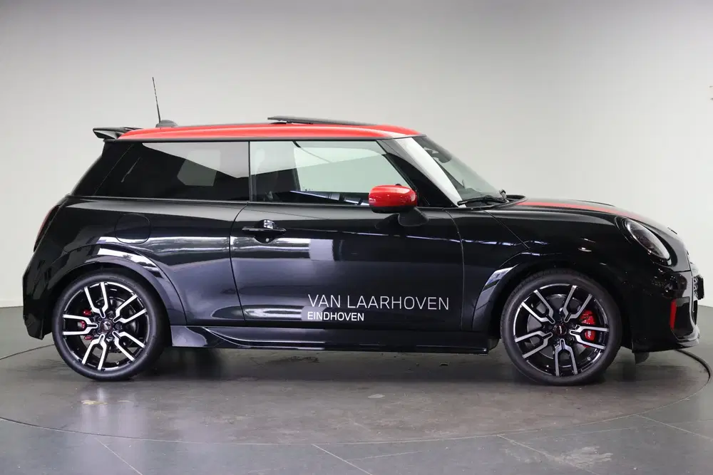 Mini Hatchback John Cooper Works Automaat uit 2026, foto 4