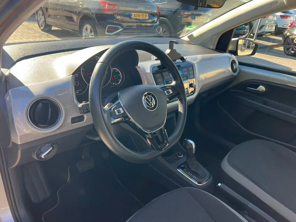 Volkswagen up! e-up SOH 93% cruise uit 2022, foto 2