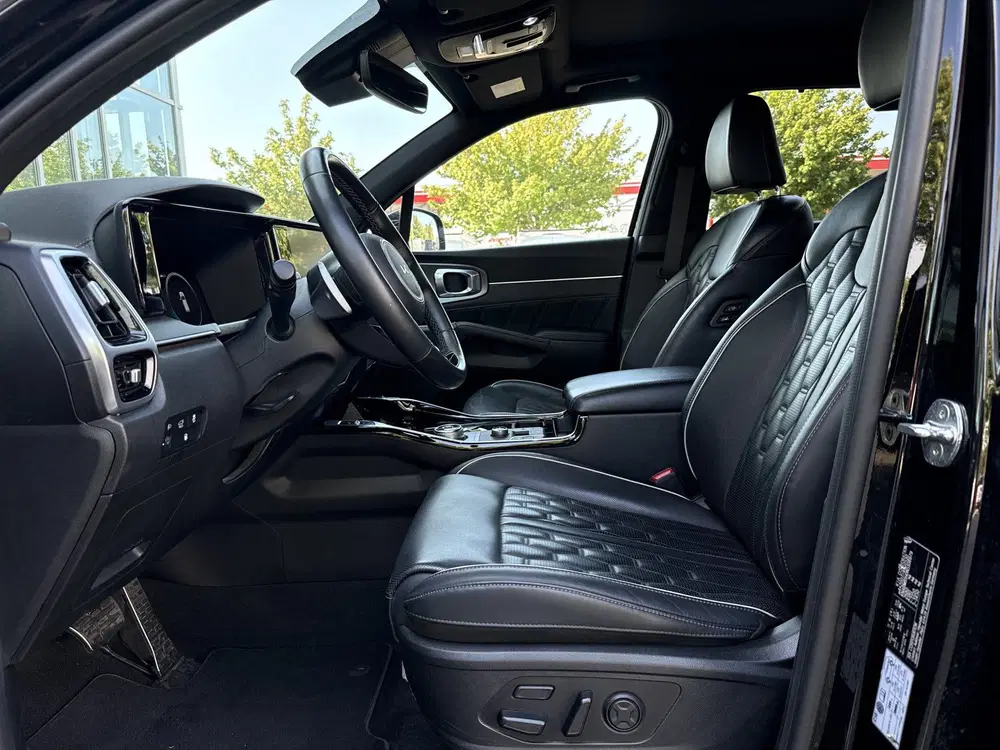 Kia Sorento 1.6 T-GDI Plug-in Hybrid 4WD ExecutiveLine uit 2022, foto 11
