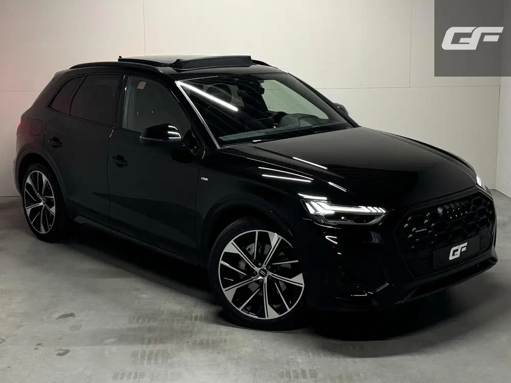 Audi Q5 50 TFSIe Quattro Black Edition S-Line Pano uit 2021, foto 2