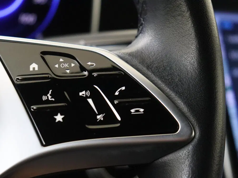 Mercedes-Benz EQE EQE 300 Business Line uit 2023, foto 13