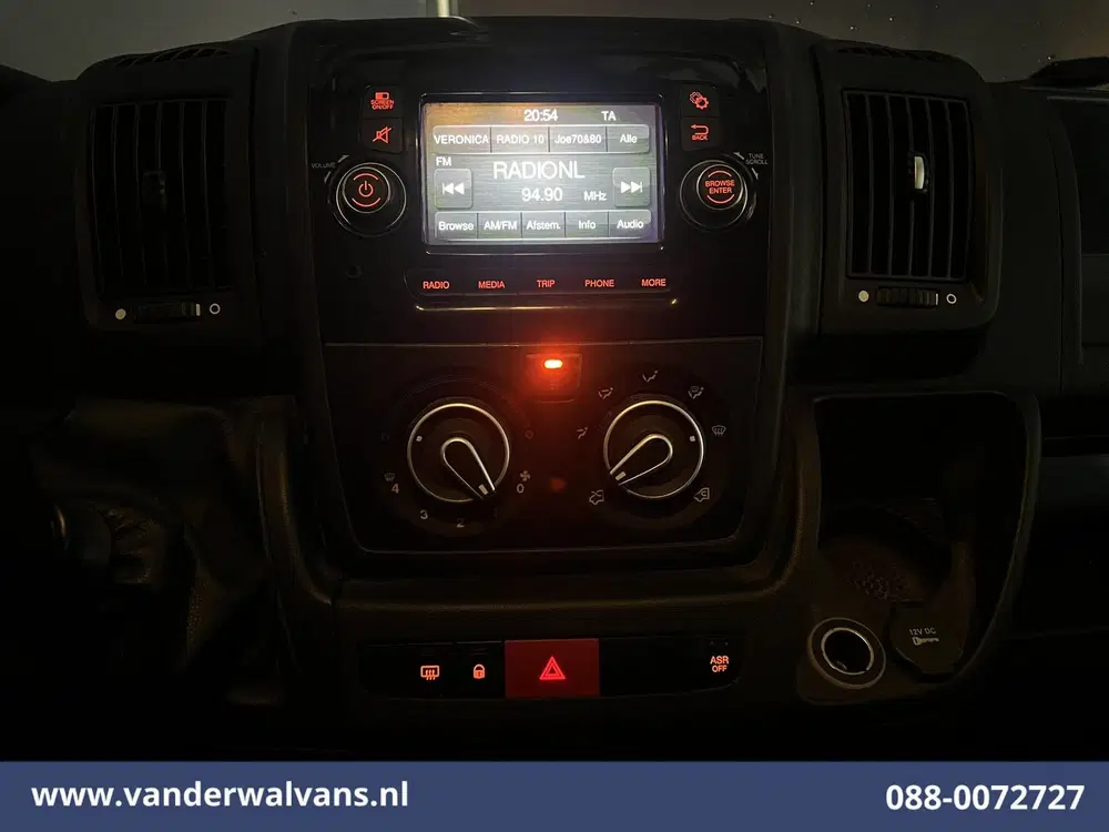 Citroën Jumper 2.2 BlueHDi 120pk L1H1 Euro6 Airco uit 2020, foto 12