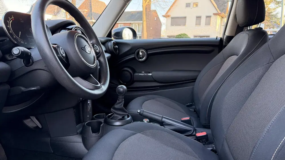 Mini One 1.5 One Pepper uit 2021, foto 13