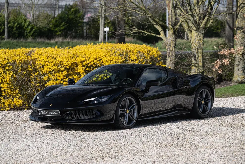 Ferrari 296 GTS 3.0 V6 ATELIER uit 2024, foto 9