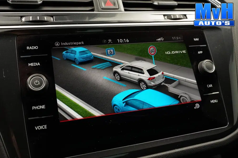 Volkswagen Tiguan 1.4 TSI PHEV R-Line uit 2023, foto 10