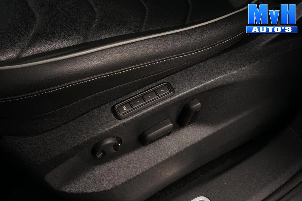 Volkswagen Tiguan 1.4 TSI PHEV R-Line uit 2023, foto 4