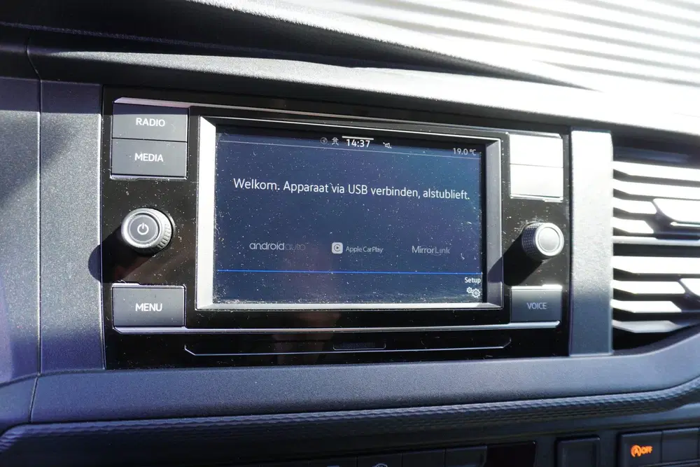 Volkswagen Transporter 150pk Automaat L2H1 Apple Carplay Cru uit 2023, foto 13