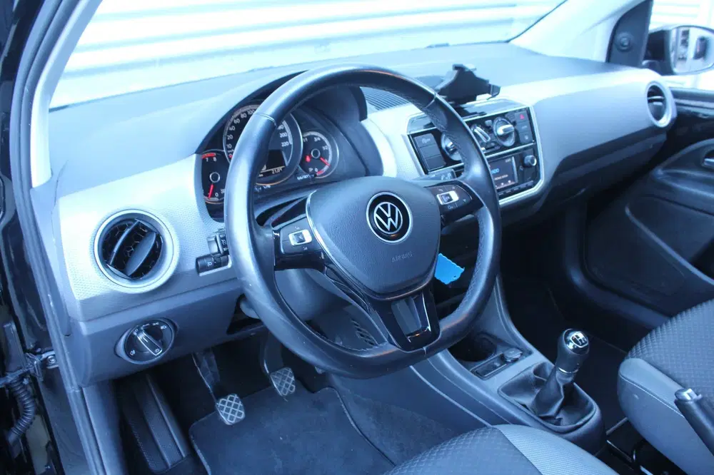 Volkswagen up! 1.0 65pk Active Camera LMV uit 2022, foto 11