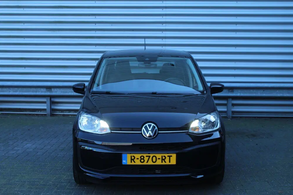 Volkswagen up! 1.0 65pk Active Camera LMV uit 2022, foto 2