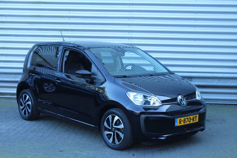Volkswagen up! 1.0 65pk Active Camera LMV uit 2022, foto 3