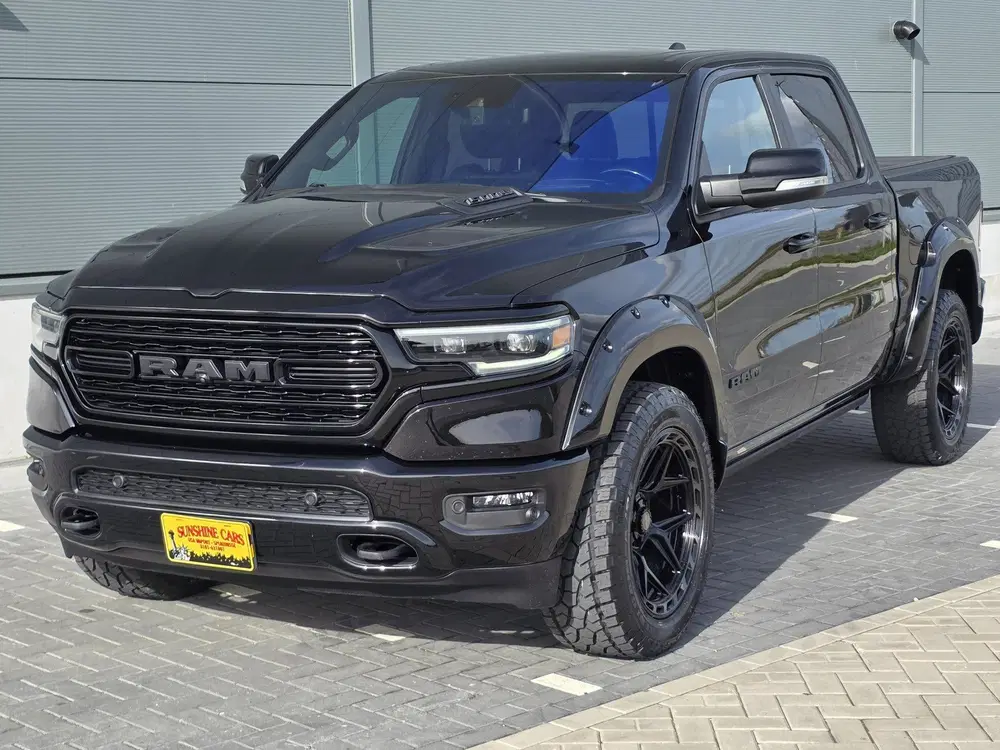 Dodge RAM LIMITED NIGHT EDITION 4X4 CREW CAB 5.7 LTR uit 2023, foto 2