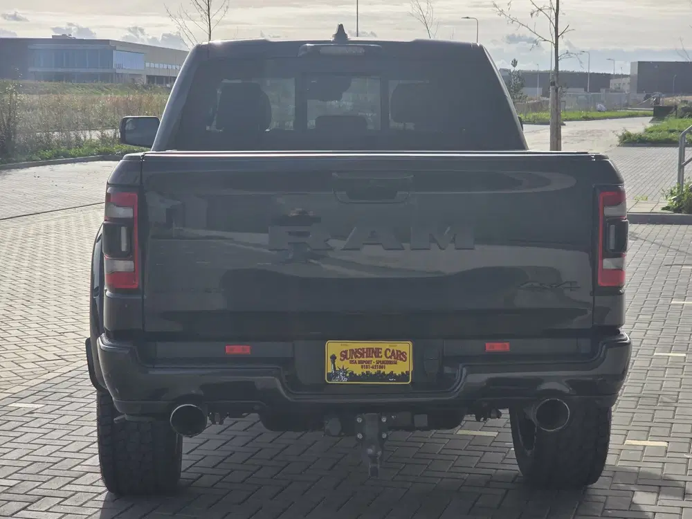 Dodge RAM LIMITED NIGHT EDITION 4X4 CREW CAB 5.7 LTR uit 2023, foto 9