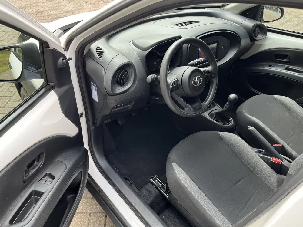 Toyota Aygo X 1.0 VVT-i MT uit 2023, foto 4