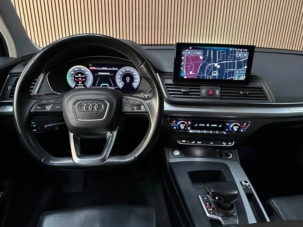 Audi Q5 50 TFSI e S edition S Line uit 2021, foto 10