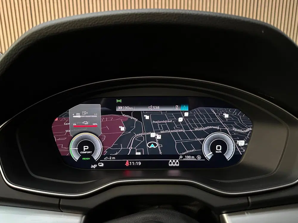 Audi Q5 50 TFSI e S edition S Line uit 2021, foto 12
