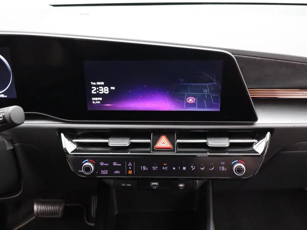 Kia Niro DynamicLine 64.8 kWh uit 2022, foto 11