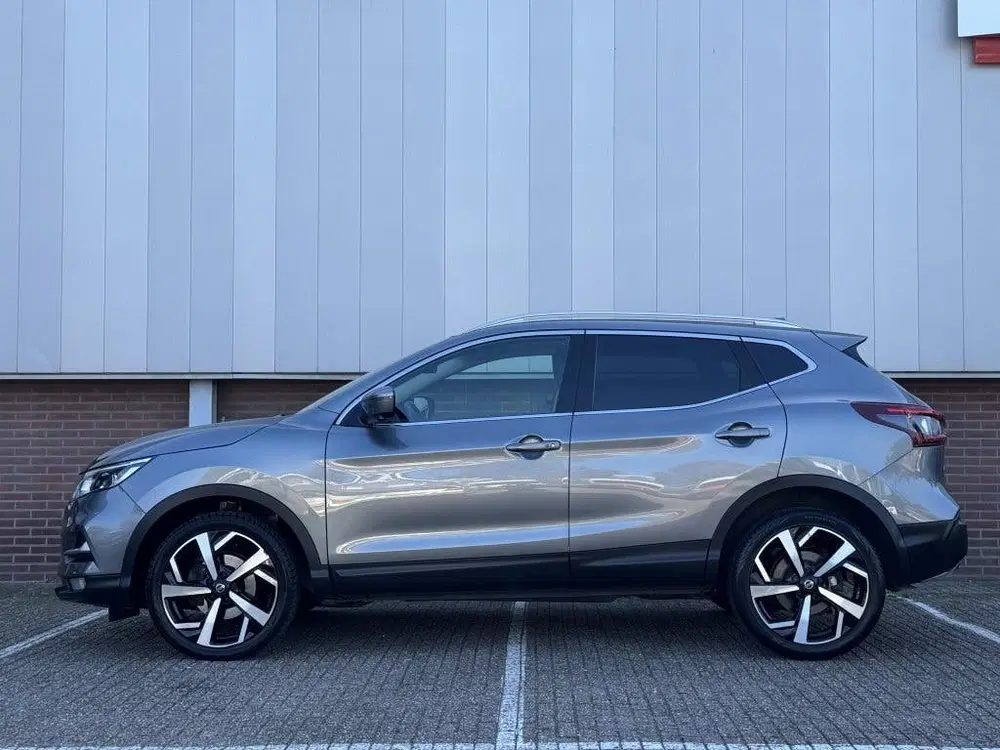 Nissan Qashqai 1.3 DIG-T Premium Ed (bj 2021) uit 2021, foto 2