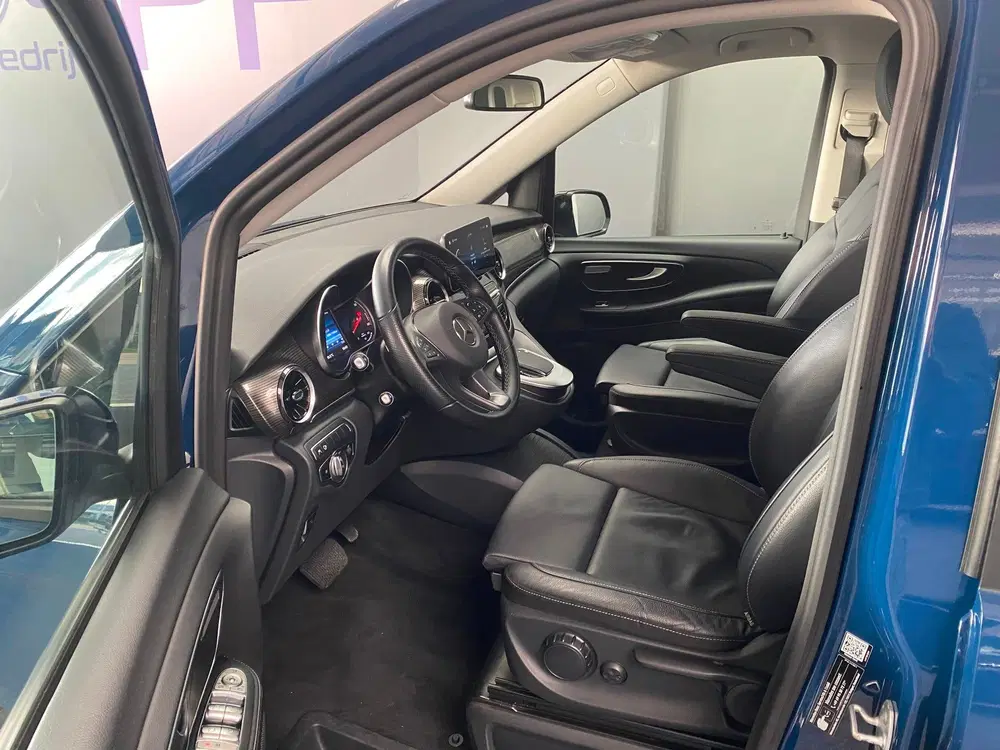 Mercedes-Benz EQV 8-Pers. uit 2023, foto 4