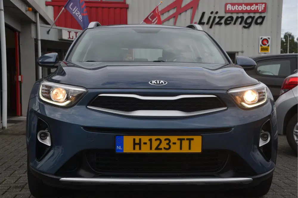 Kia Stonic 1.0 T-GDi DynamicLine Carplay uit 2020, foto 10