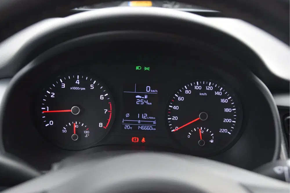 Kia Stonic 1.0 T-GDi DynamicLine Carplay uit 2020, foto 14