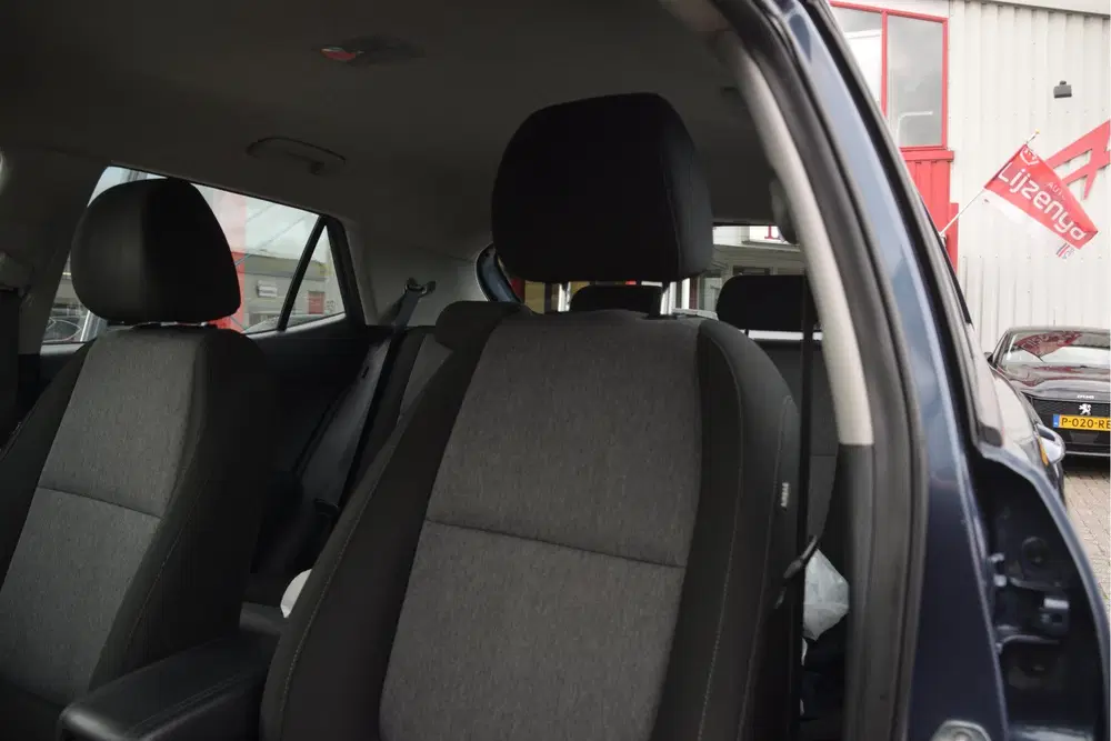 Kia Stonic 1.0 T-GDi DynamicLine Carplay uit 2020, foto 7