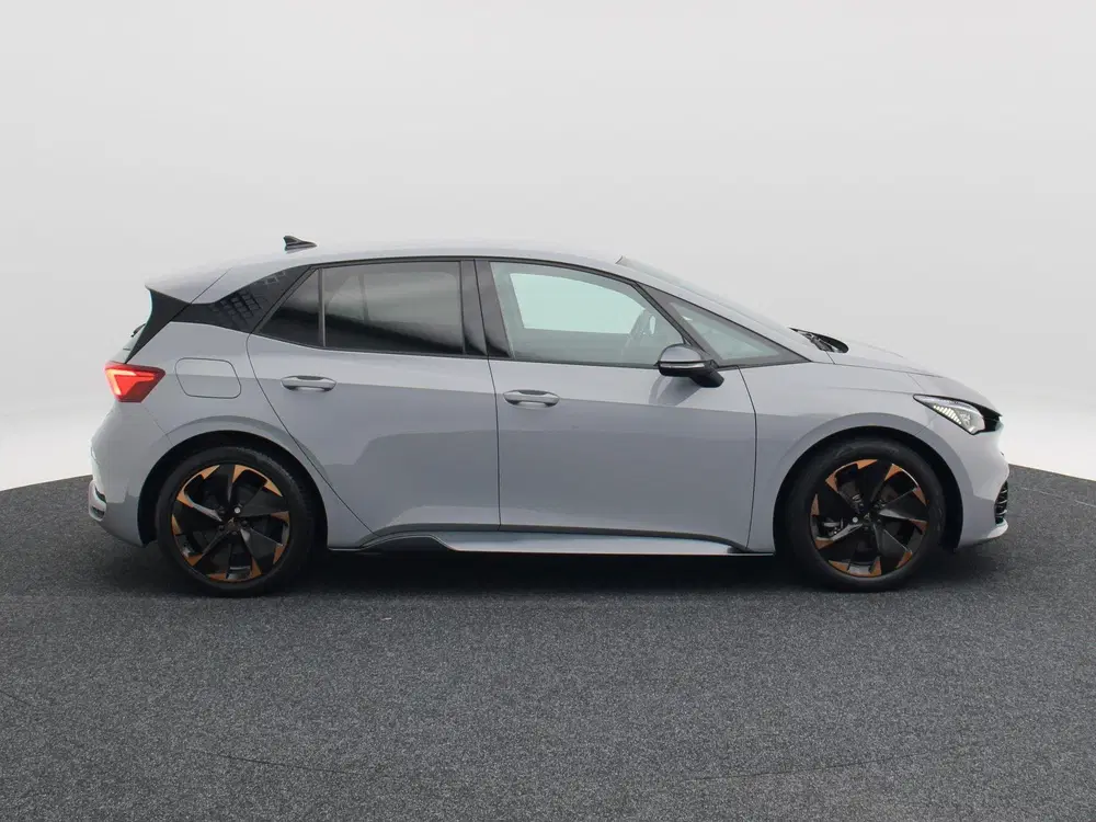 Cupra Born Performance One 62 kWh 204 Pk uit 2021, foto 8