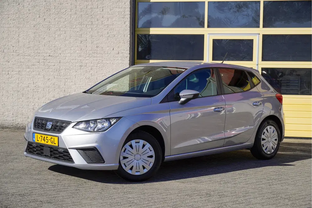 SEAT Ibiza 1.0 TSI 5drs Style Business Intense BJ2021 uit 2021, foto 2