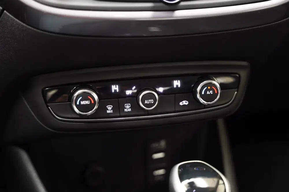 Opel Crossland 1.2 Turbo Innovation Aut. [ Navi Apple uit 2020, foto 11