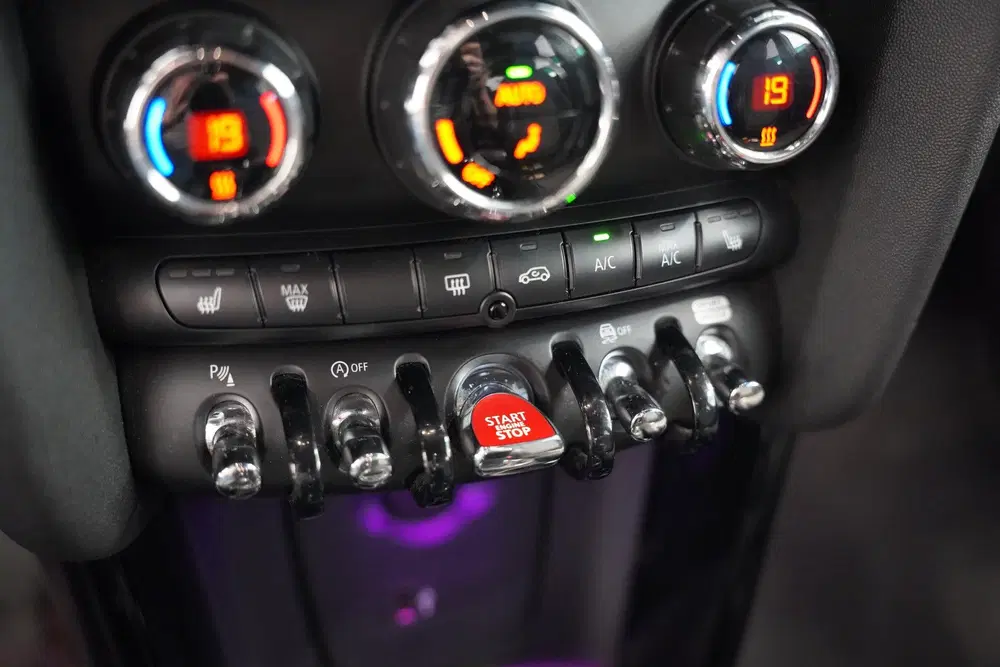 Mini Cooper 1.5 Cooper Chili Navigatie Full-led Cruise uit 2020, foto 11