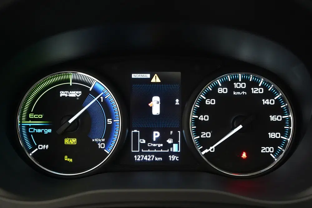 Mitsubishi Outlander 2.4 PHEV Intense+ Opendak Trekhaak uit 2019, foto 10