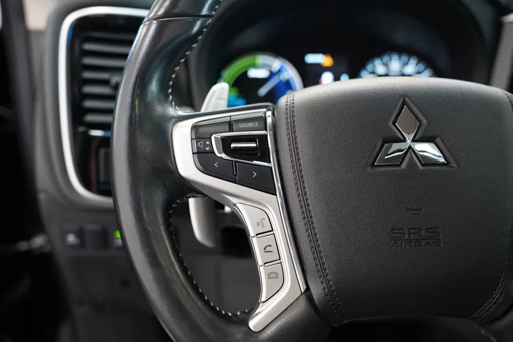 Mitsubishi Outlander 2.4 PHEV Intense+ Opendak Trekhaak uit 2019, foto 8