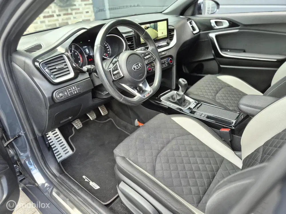 Kia ProCeed 1.0 T-GDI GT-Line uit 2021, foto 12