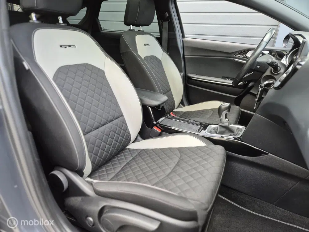 Kia ProCeed 1.0 T-GDI GT-Line uit 2021, foto 14
