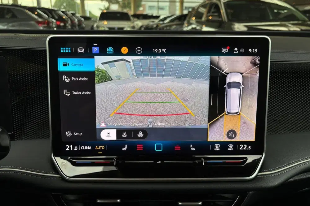 Volkswagen Passat 1.5 eTSI Business uit 2025, foto 11