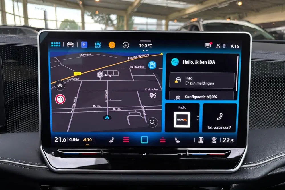Volkswagen Passat 1.5 eTSI Business uit 2025, foto 12