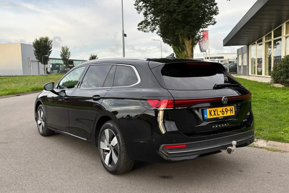 Volkswagen Passat 1.5 eTSI Business uit 2025, foto 3