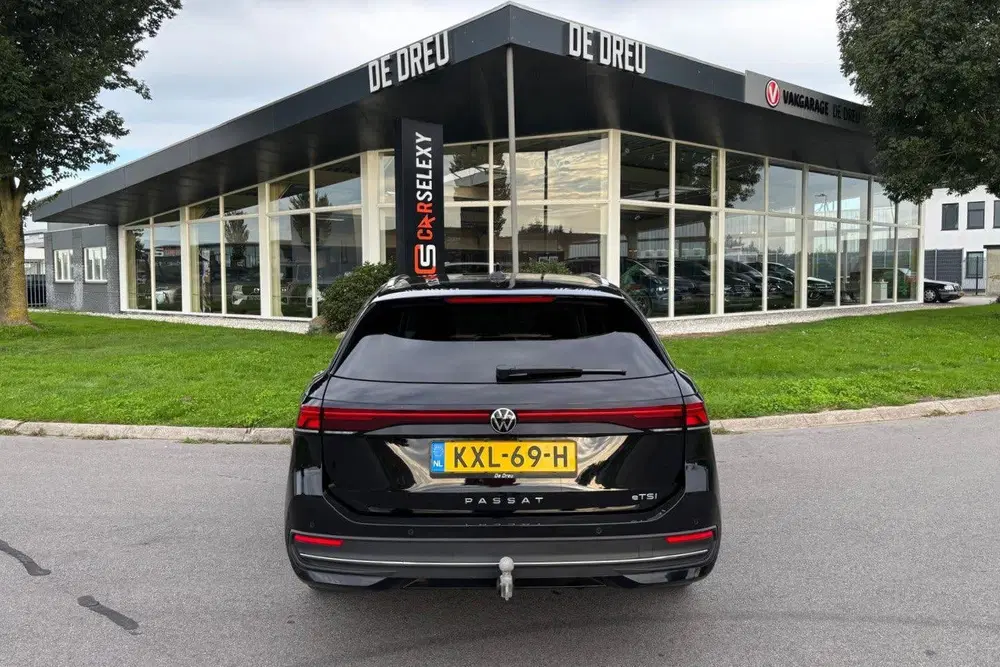 Volkswagen Passat 1.5 eTSI Business uit 2025, foto 7