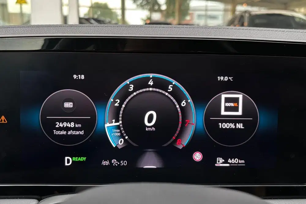 Volkswagen Passat 1.5 eTSI Business uit 2025, foto 9