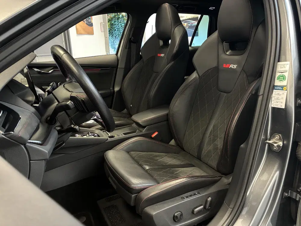Skoda Octavia 1.4 TSI RS iV PHEV uit 2023, foto 4