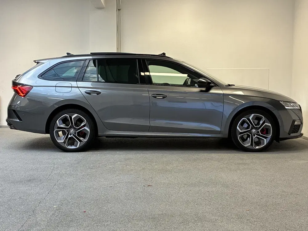 Skoda Octavia 1.4 TSI RS iV PHEV uit 2023, foto 6